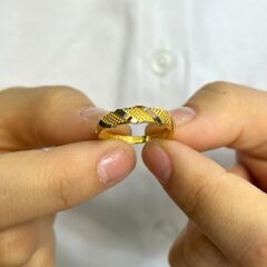 14 AYAR ALTIN ÇAPRAZ YÜZÜK