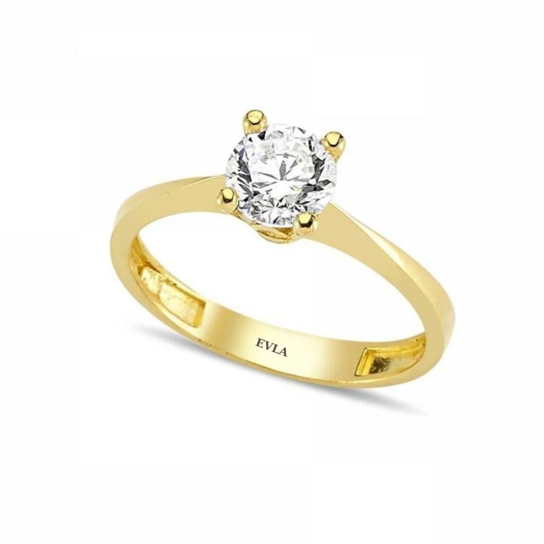 8 Ayar Altın Tektaş Yüzük